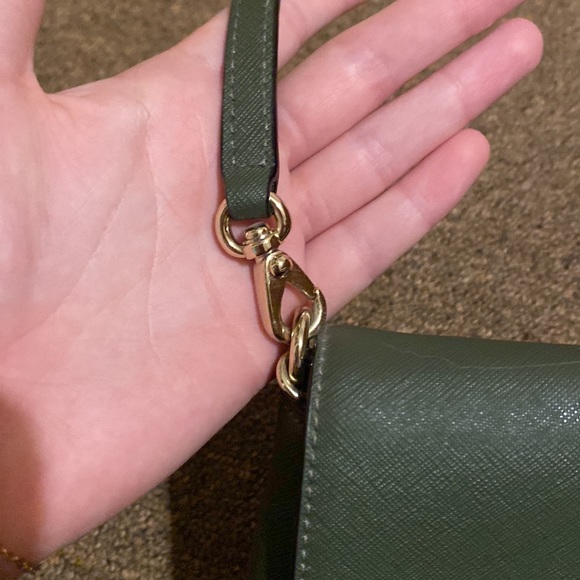 Kate Spade olive green purse - Picture 3 of 7